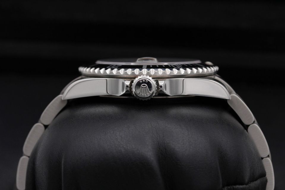 Rolex Submariner 16610 Image 3